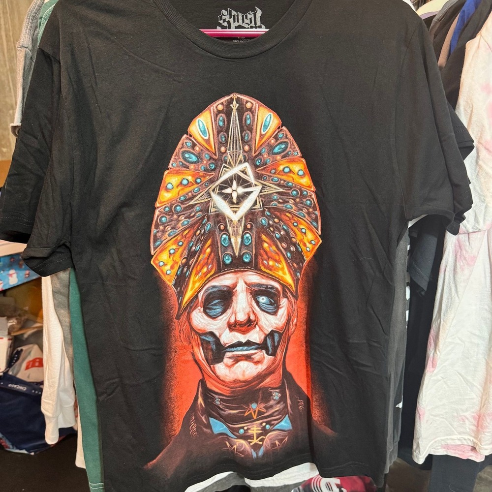 Ghost - Large Preacher print NWOT size Medium